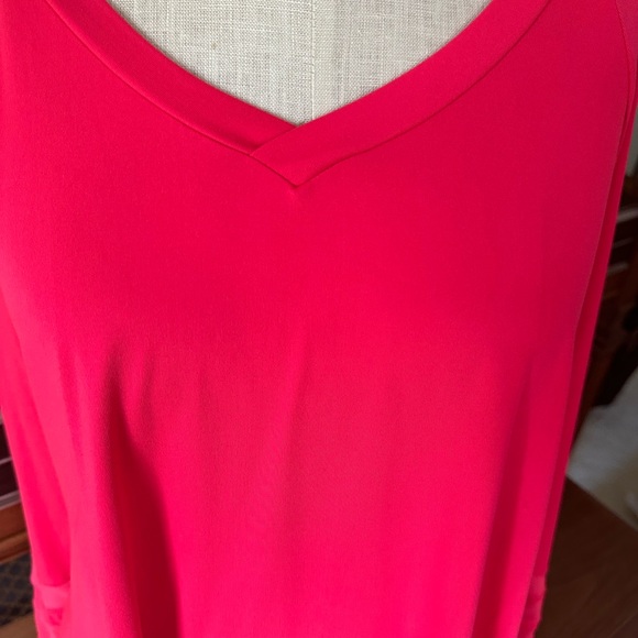 LIVI Lane Bryant Hot Pink Long Sleeve Top With Cut Out Back. Size 18/20 - Picture 10 of 10